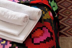 Transylvanian Home - Mountain View, BBQ & Pool