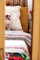 Transylvanian Home - Mountain View, BBQ & Pool