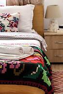 Transylvanian Home - Mountain View, BBQ & Pool