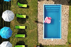 Transylvanian Home - Mountain View, BBQ & Pool