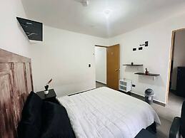 Modern Home With Pool, Garden & 24 7 Security
