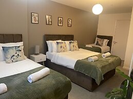 The Artist Suite