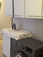 Spacious & Modern 3-bedroom Foxdale