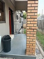 Spacious & Modern 3-bedroom Foxdale