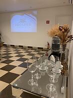 Prosper Executive Hotel