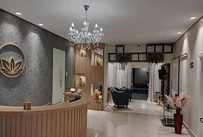 Prosper Executive Hotel