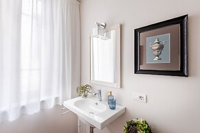 The Fresco Tale a Charming 3 Bedrooms Apartment