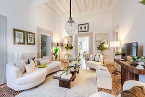 The Fresco Tale a Charming 3 Bedrooms Apartment
