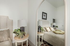 The Fresco Tale a Charming 3 Bedrooms Apartment