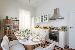 The Fresco Tale a Charming 3 Bedrooms Apartment