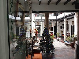 Hostal Flores