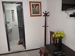 Hostal Flores