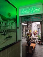 Hostal Flores