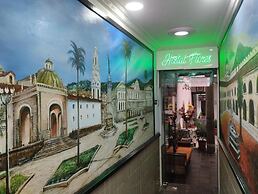 Hostal Flores