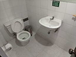 Hostal Flores