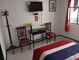 Hostal Flores