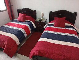 Hostal Flores