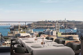 Delta Hotels by Marriott Istanbul Karakoy