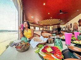 The Neeraj Ganga Rajmahal Wellness Dream