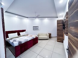 Roomshala J S Garden