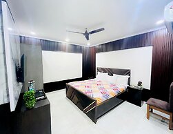 Roomshala J S Garden