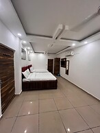 Roomshala J S Garden
