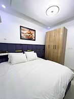 Luxurious 3BR Apartment 247 Power City Views