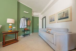 Molo Angioino Suites
