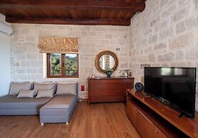 Geroulios Kastro Villas