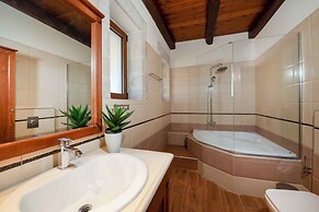 Geroulios Kastro Villas