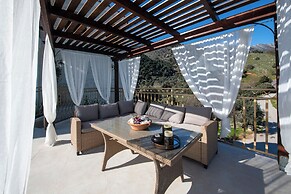 Geroulios Kastro Villas