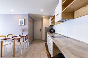 Pool View 1 Bed Apt T2-720