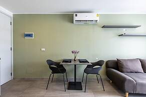 Mountain View Studio Apt T3-830