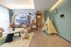ShenZhen Platinum Collection Service Apt