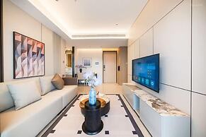 ShenZhen Platinum Collection Service Apt