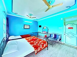 Binapani Hotel & Restaurant Tarapith
