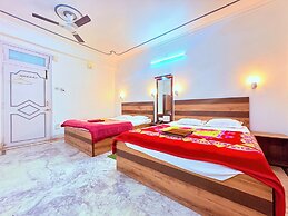 Binapani Hotel & Restaurant Tarapith