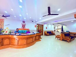 Binapani Hotel & Restaurant Tarapith