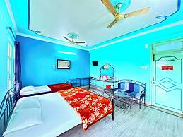 Binapani Hotel & Restaurant Tarapith