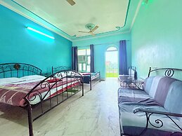 Binapani Hotel & Restaurant Tarapith