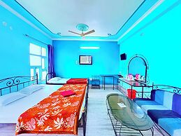 Binapani Hotel & Restaurant Tarapith