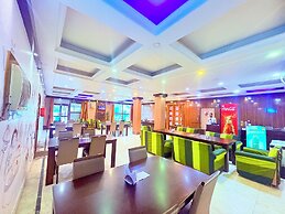 Binapani Hotel & Restaurant Tarapith
