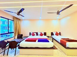 Binapani Hotel & Restaurant Tarapith