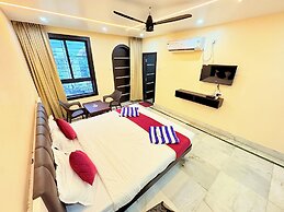 Binapani Hotel & Restaurant Tarapith