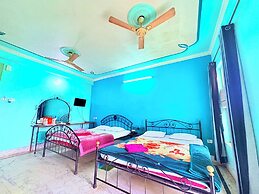 Binapani Hotel & Restaurant Tarapith