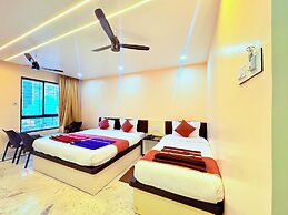 Binapani Hotel & Restaurant Tarapith