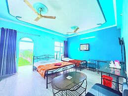 Binapani Hotel & Restaurant Tarapith