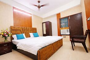 Hotel Abhivadya Ganges Varanasi Near Kashi Vishwanath Temple and Ghats