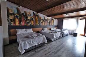 Viktoryus Otel