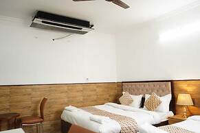 Poonam Villas